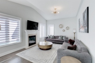 1058 Bob Scott Crt, Newmarket Ontario