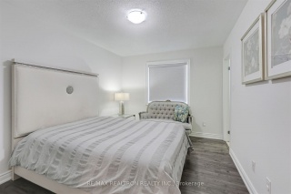 1058 Bob Scott Crt, Newmarket Ontario