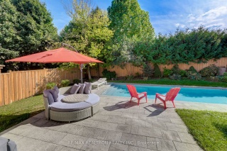 1058 Bob Scott Crt, Newmarket Ontario