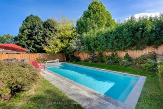 1058 Bob Scott Crt, Newmarket Ontario