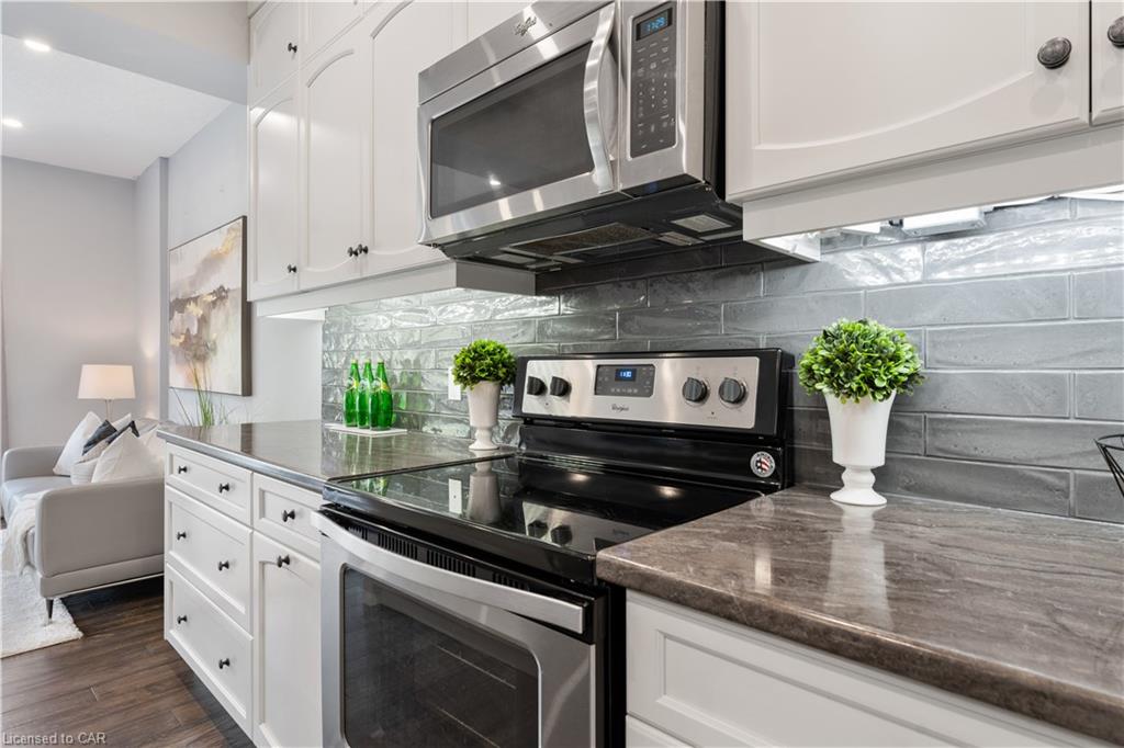 50 BUTE Street Unit# 12, Ayr, Ontario, Canada