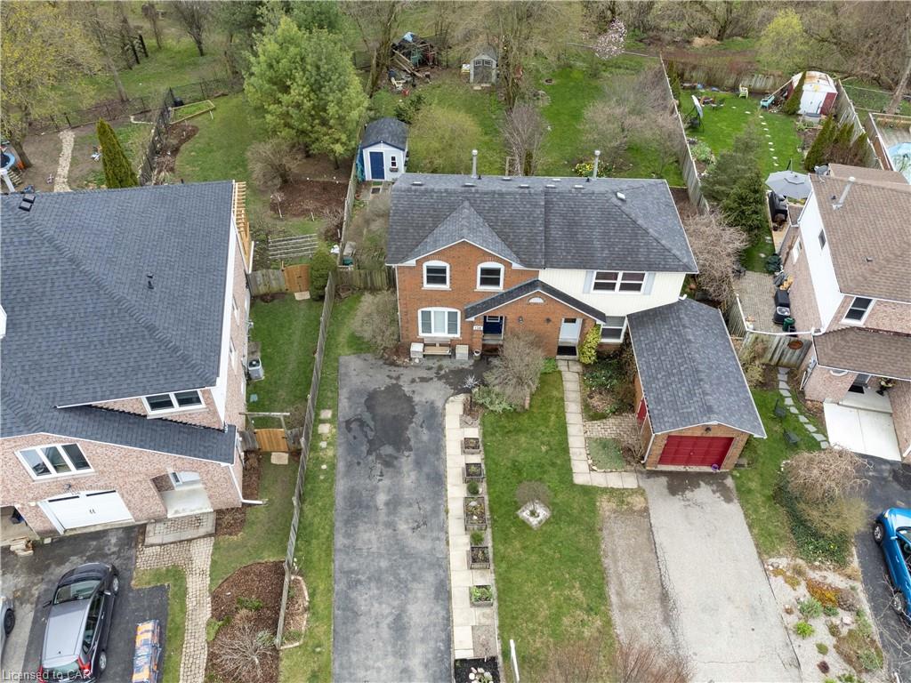 136 NITH RIVER Way, Ayr, Ontario, Canada