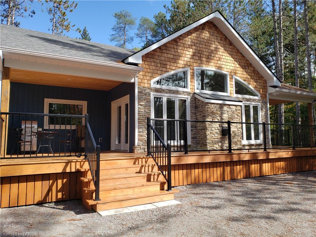 1009 Ambermark Drive, Minden Ontario, Canada