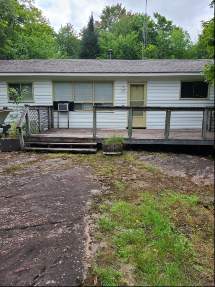 BACK BAY ESTATES, Trent Lakes, Ontario, Canada