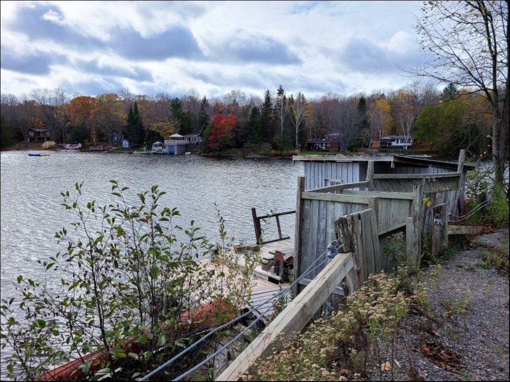 DAVIS LAKE. , Minden Hills, Ontario, Canada