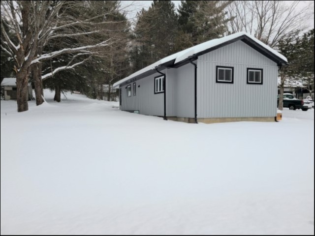 KINMOUNT, Minden Hills, Ontario, Canada