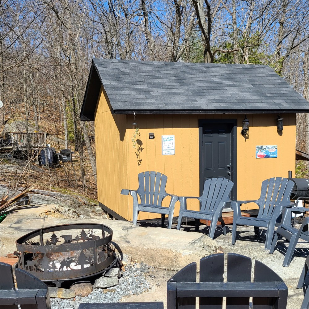 BACK BAY ESTATES, Trent Lakes, Ontario, Canada