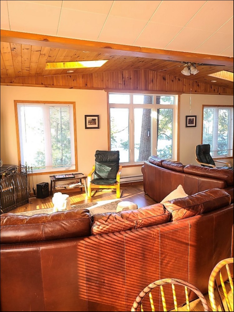 ., Trent Lakes, Ontario, Canada