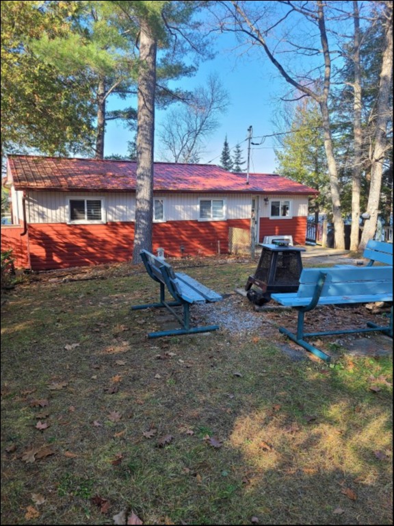 ., Trent Lakes, Ontario, Canada