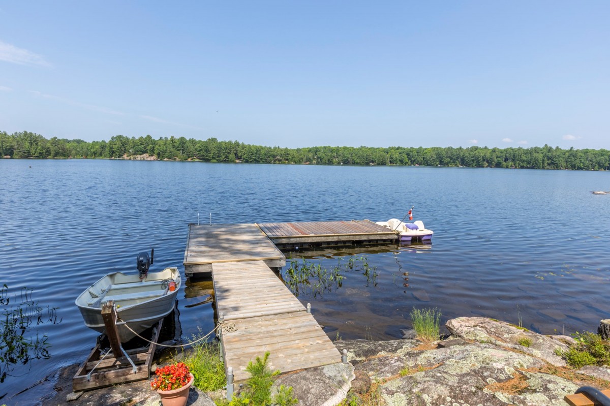 CREGO LAKE ROAD, Kinmount, Ontario, Canada