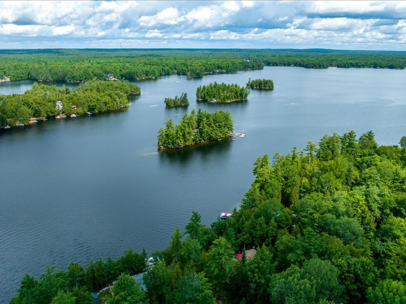 CRYSTAL LAKE ROAD, Trent Lakes, Ontario, Canada