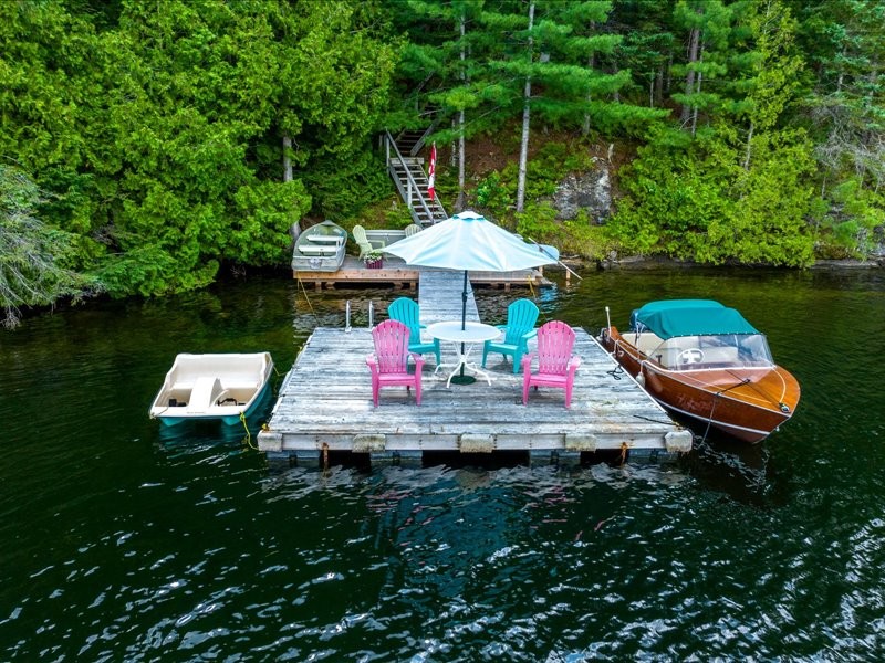 CRYSTAL LAKE ROAD, Trent Lakes, Ontario, Canada