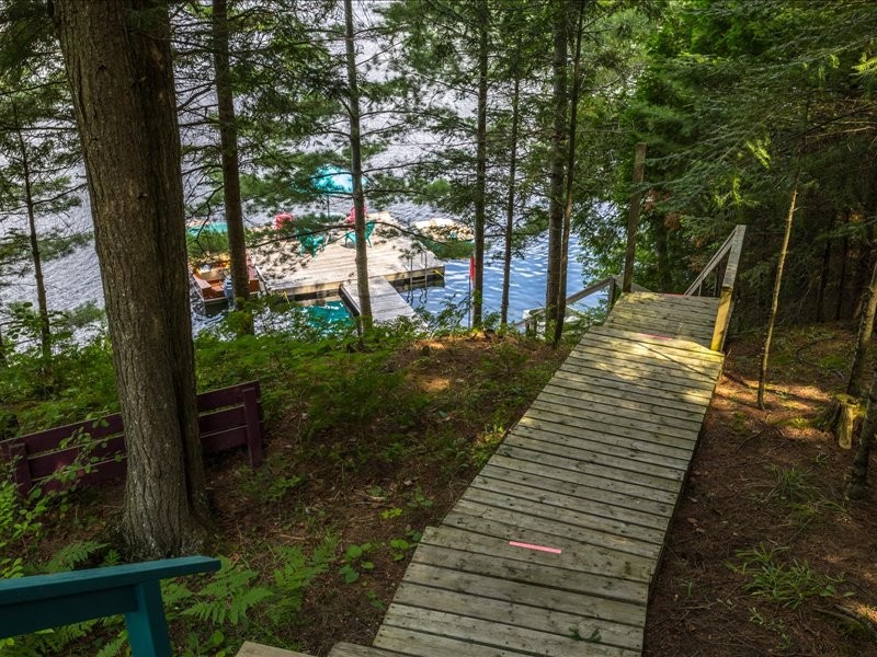 CRYSTAL LAKE ROAD, Trent Lakes, Ontario, Canada