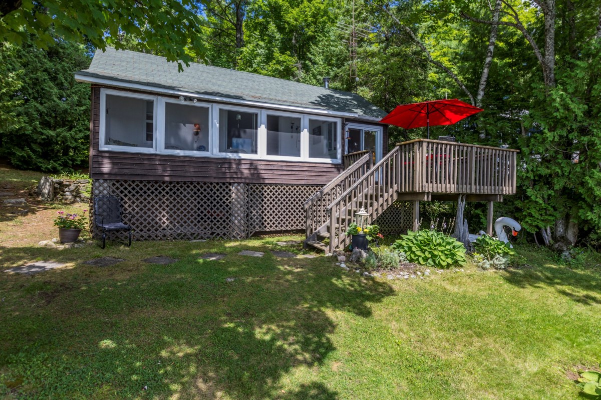93 WEST CLEAR BAY ROAD, Trent Lakes, Ontario, Canada