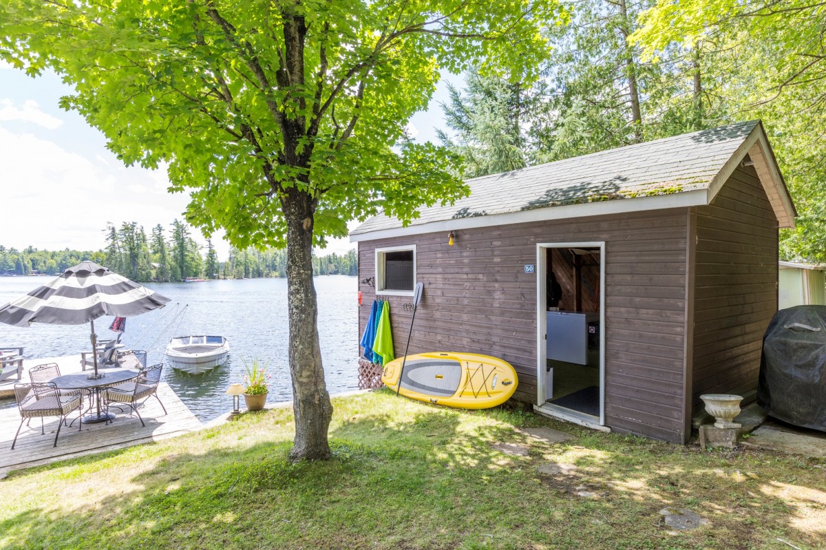 93 WEST CLEAR BAY ROAD, Trent Lakes, Ontario, Canada
