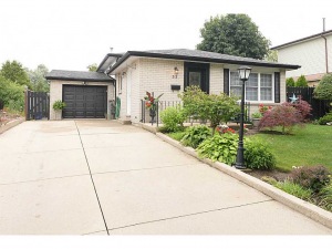 52 Belleau Street, Stoney Creek Ontario, Canada