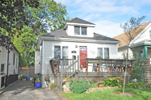 47 Tuxedo Ave N, Hamilton Ontario, Canada
