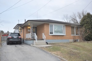293 Quigley Rd, Hamilton Ontario, Canada