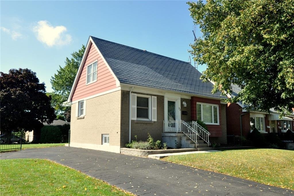 22 Nancy Street, Hamilton Ontario, Canada