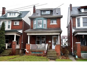 20 Elm Street, Hamilton Ontario, Canada