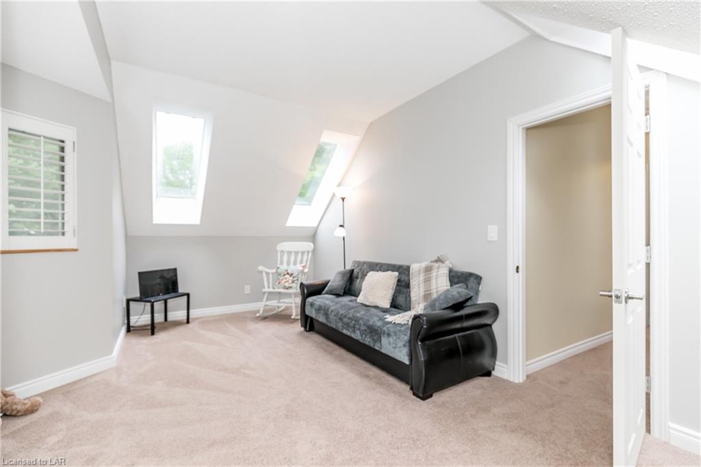 175 BLANCHARD Street W, Gravenhurst Ontario, Canada