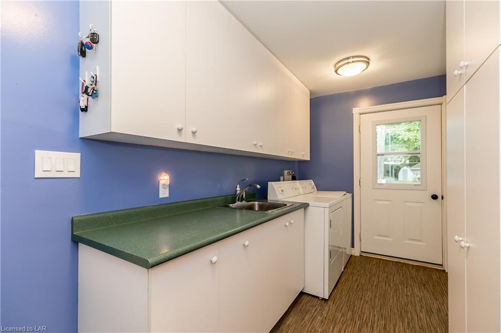 175 BLANCHARD Street W, Gravenhurst Ontario, Canada