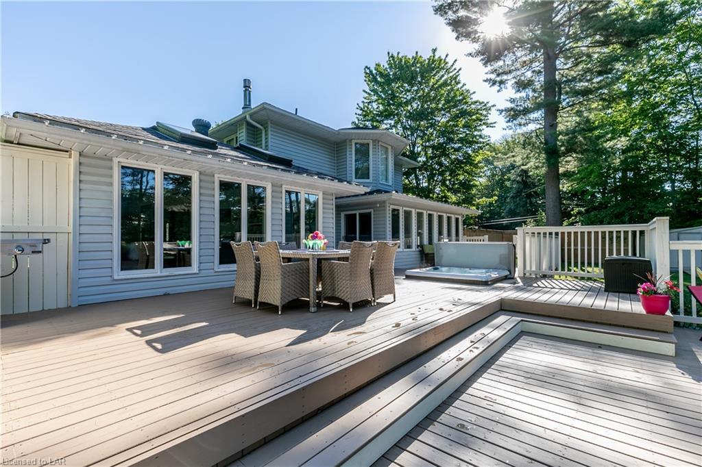 175 BLANCHARD Street W, Gravenhurst Ontario, Canada