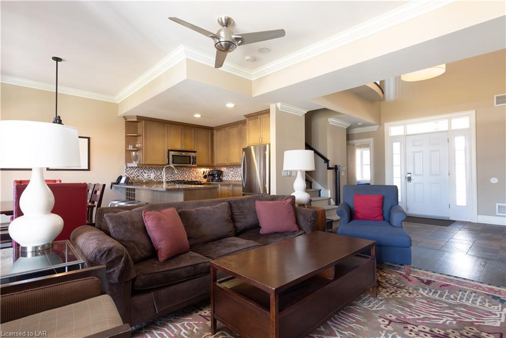 1869 MUSKOKA 118 W Road Unit# G103, Bracebridge, Ontario, Canada