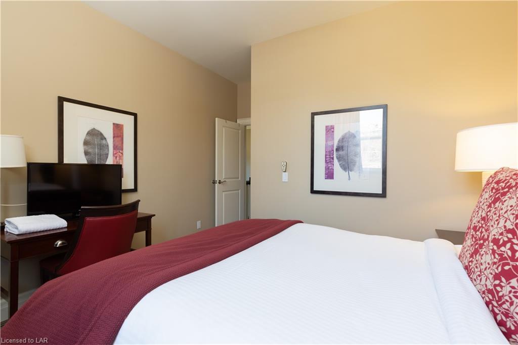 1869 MUSKOKA 118 W Road Unit# G103, Bracebridge, Ontario, Canada