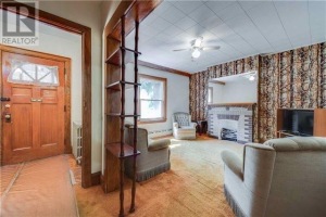 303 Indian Grve, Toronto, Ontario, Canada photo 4