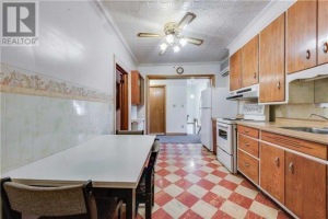 303 Indian Grve, Toronto, Ontario, Canada photo 6
