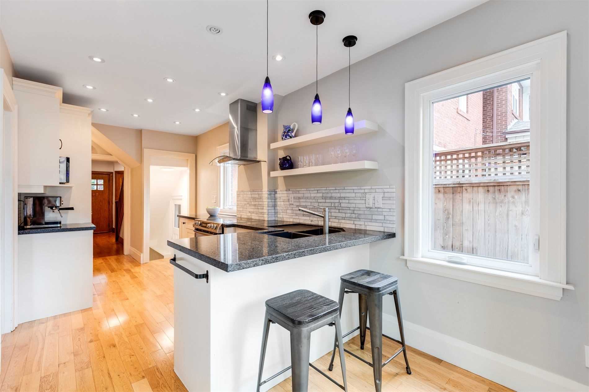 37 Humber Tr, Toronto, Ontario, Canada