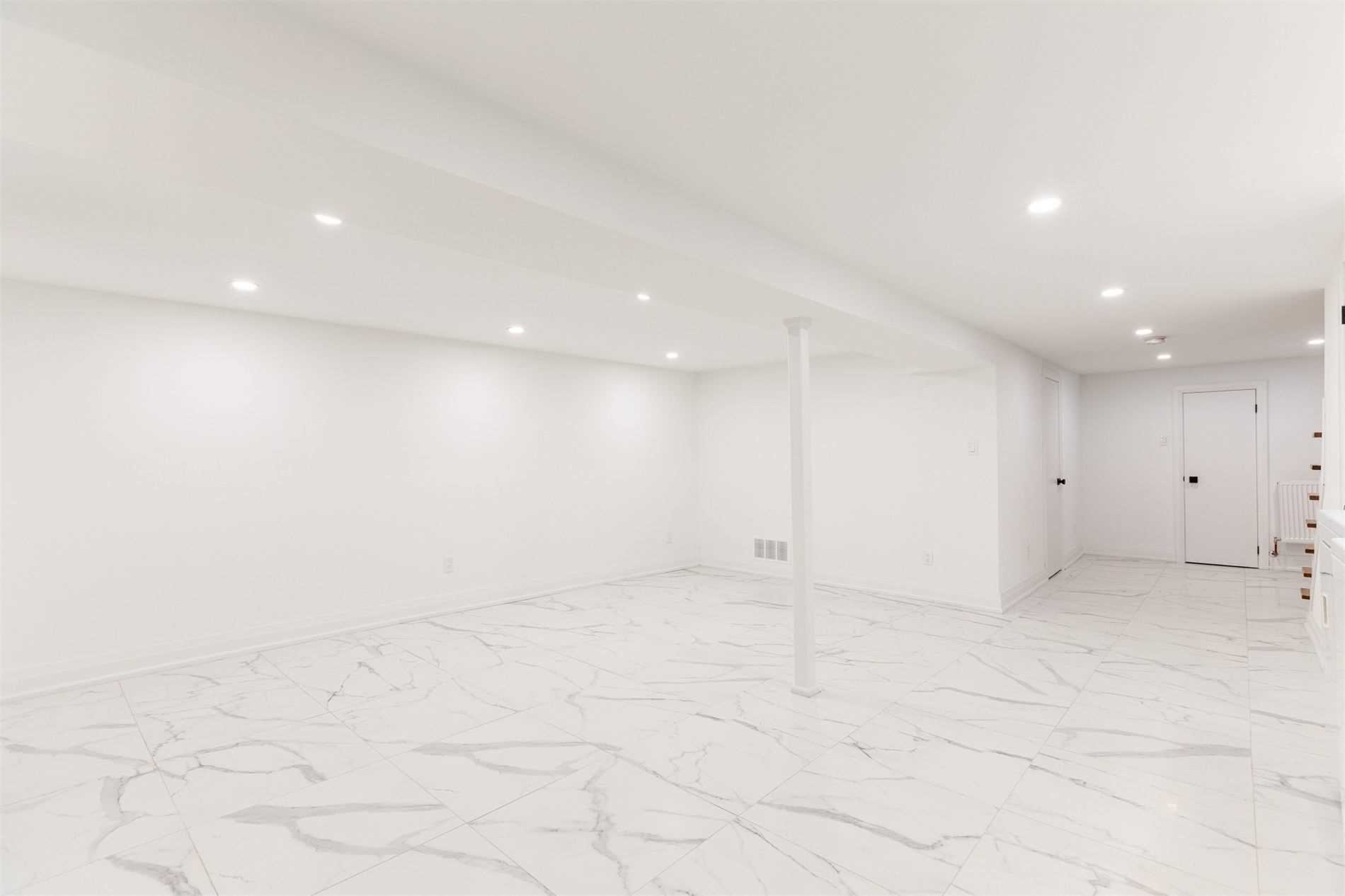 37 Humber Tr, Toronto, Ontario, Canada