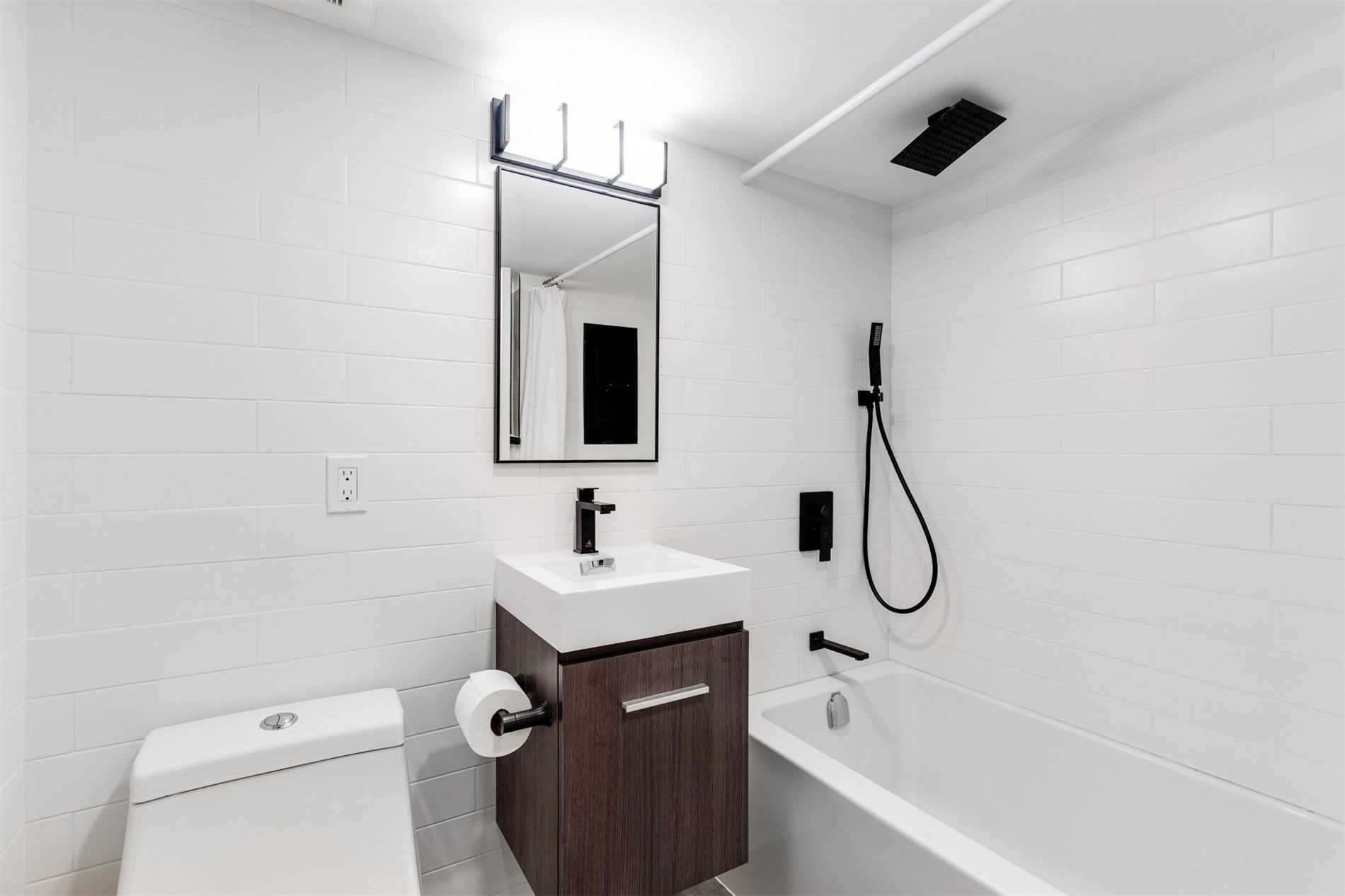 37 Humber Tr, Toronto, Ontario, Canada