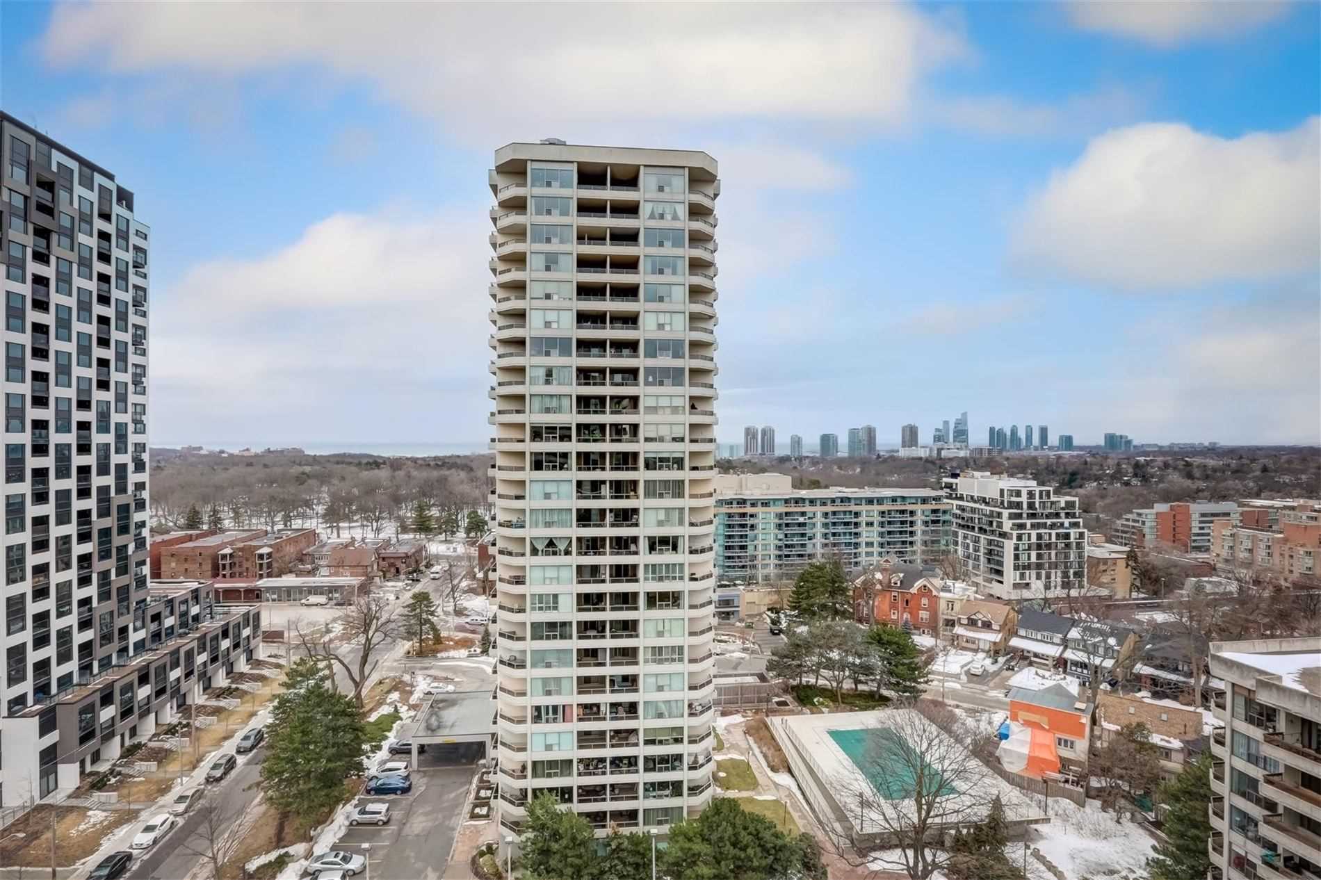 100 Quebec Ave, Toronto, Ontario, Canada photo 17