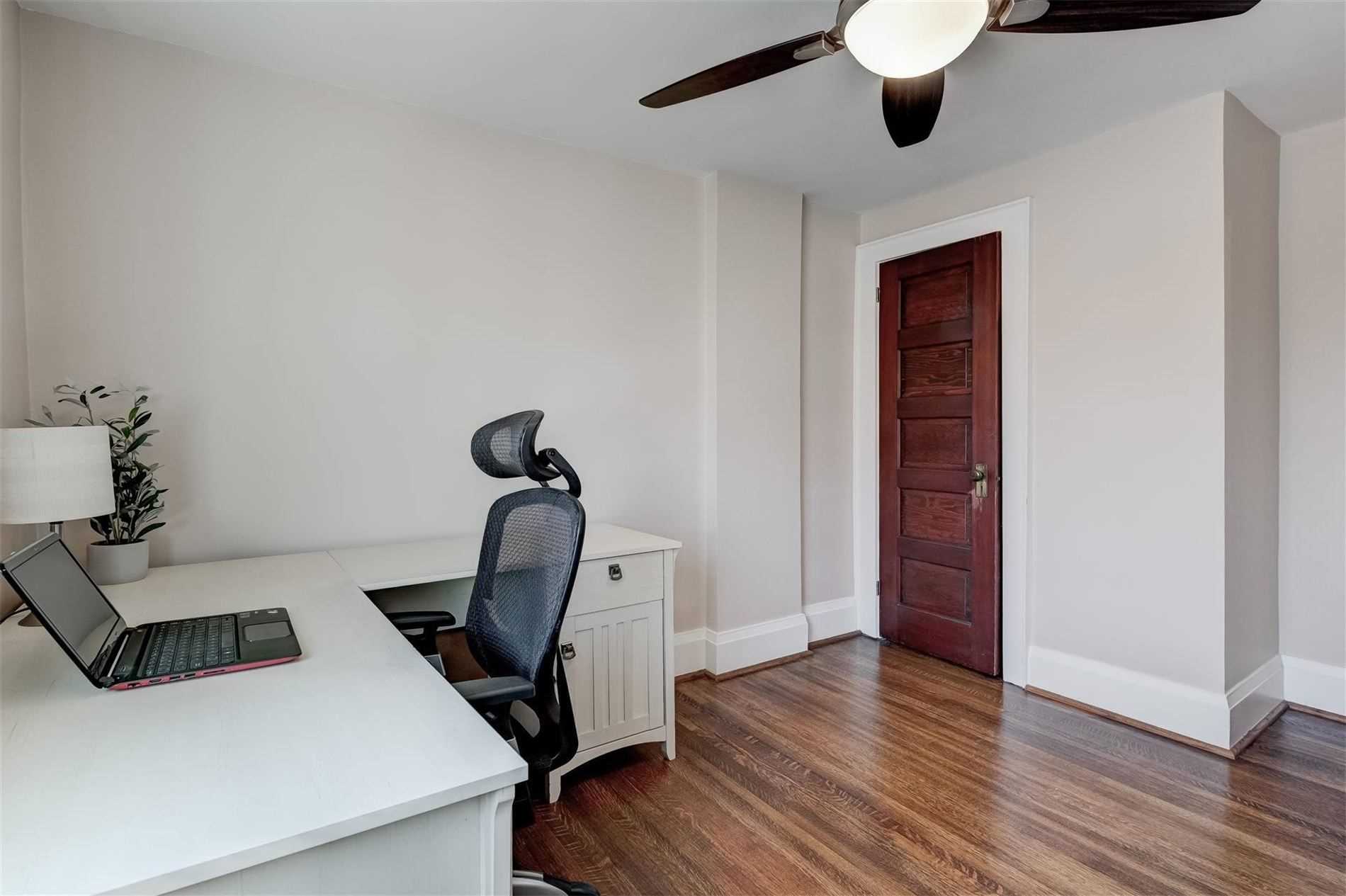 39 Hillside Ave, Toronto, Ontario, Canada