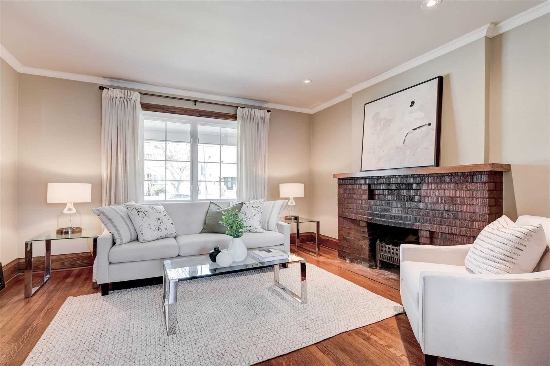 39 Hillside Ave, Toronto, Ontario, Canada