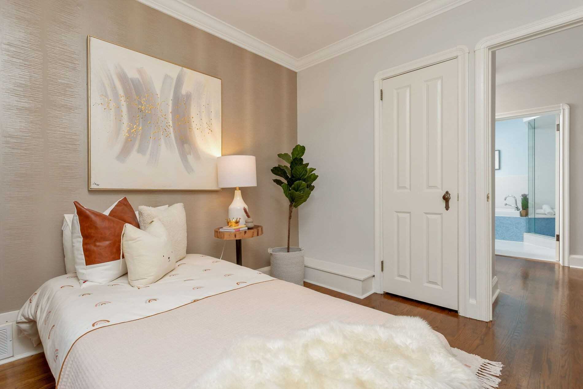 5 Kingslea Gdns, Toronto, Ontario, Canada
