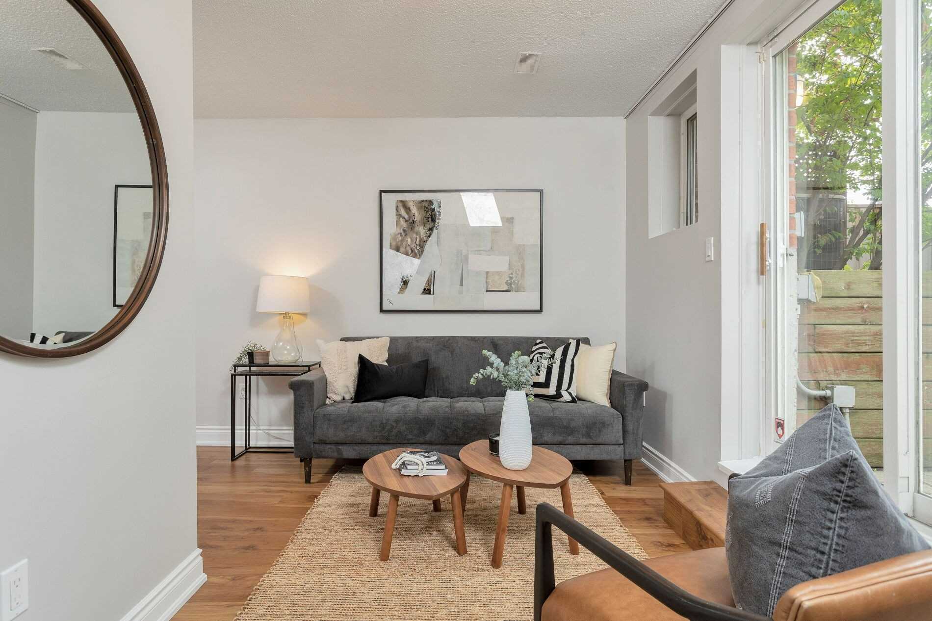 28 Superior Creek Lane, Toronto, Ontario, Canada