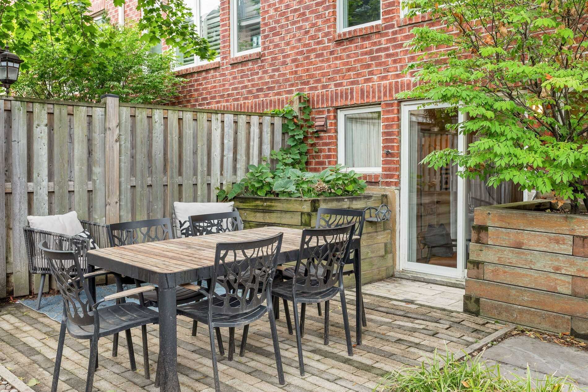 28 Superior Creek Lane, Toronto, Ontario, Canada