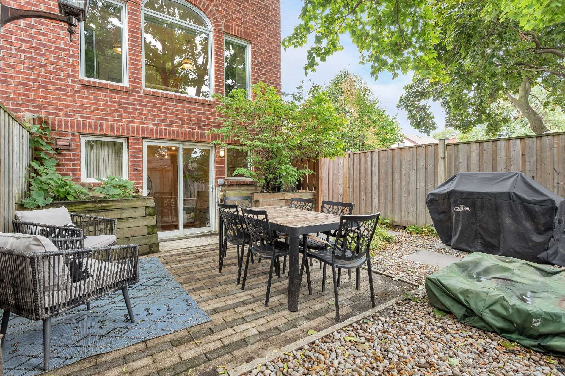 28 Superior Creek Lane, Toronto, Ontario, Canada