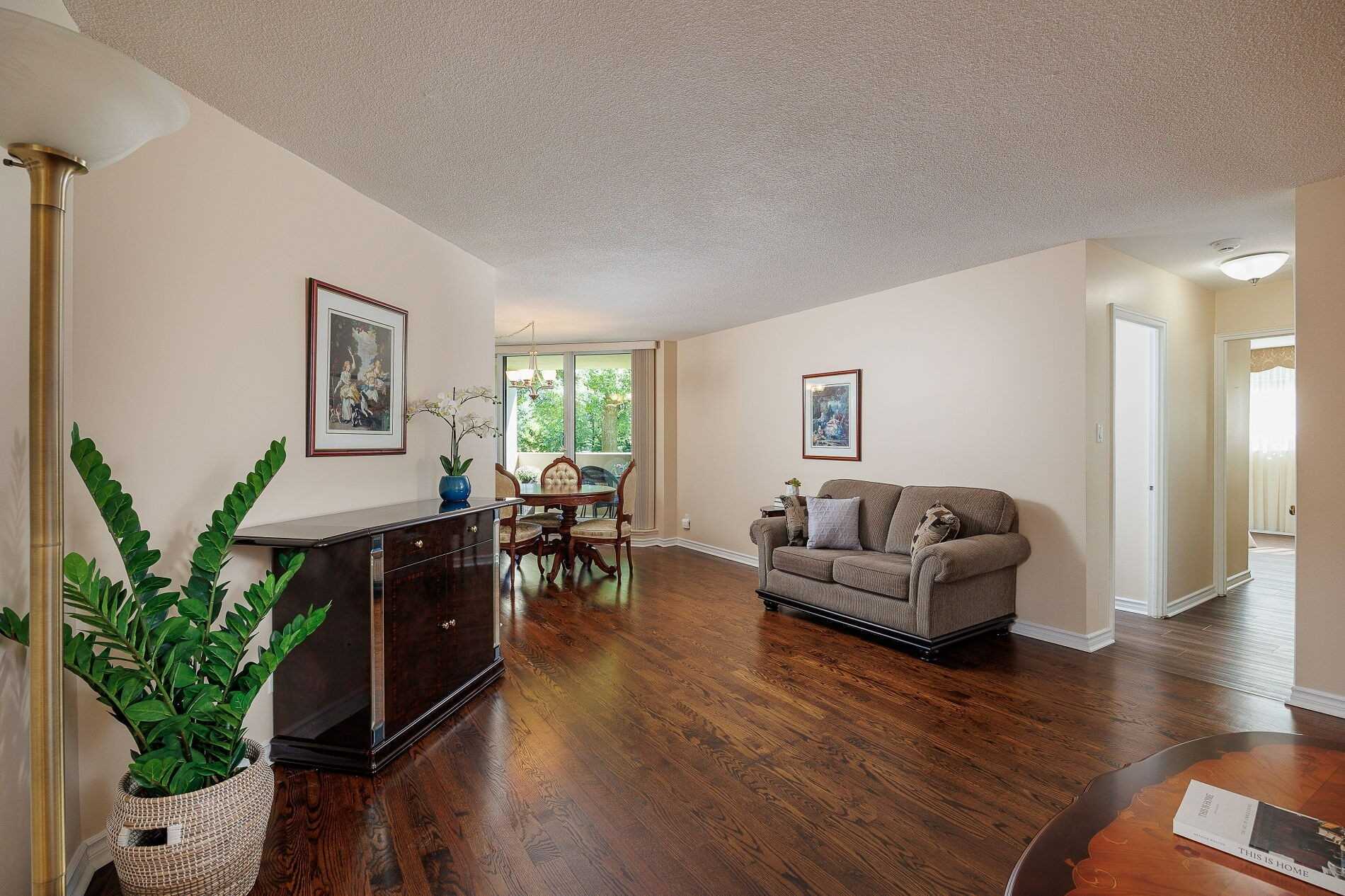 95 La Rose Ave, Toronto, Ontario, Canada