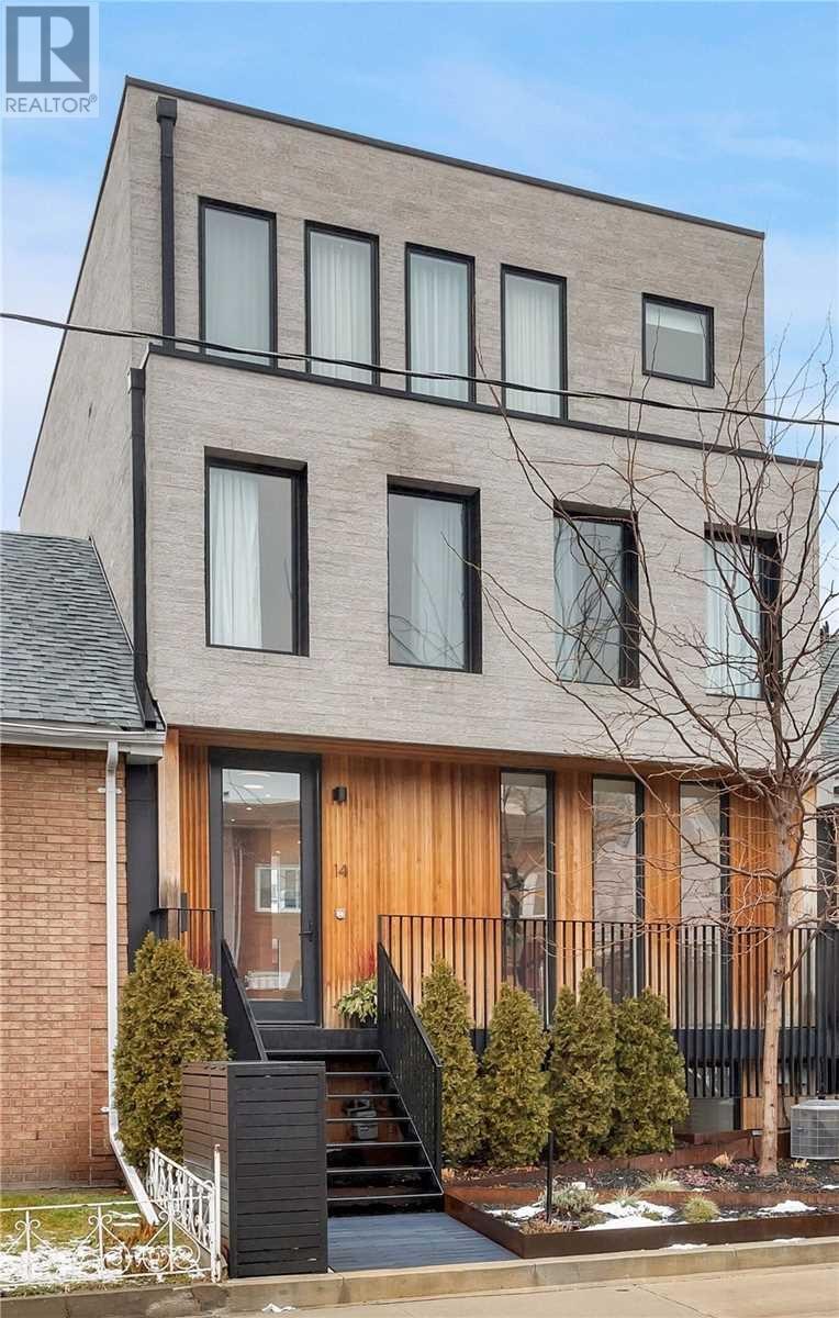 14 Rolyat St, Toronto, Ontario, Canada