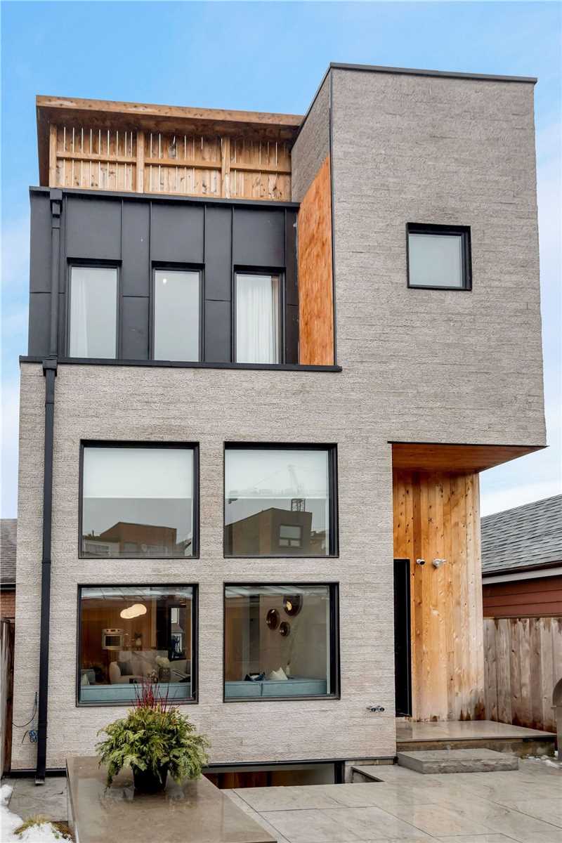 14 Rolyat St, Toronto, Ontario, Canada