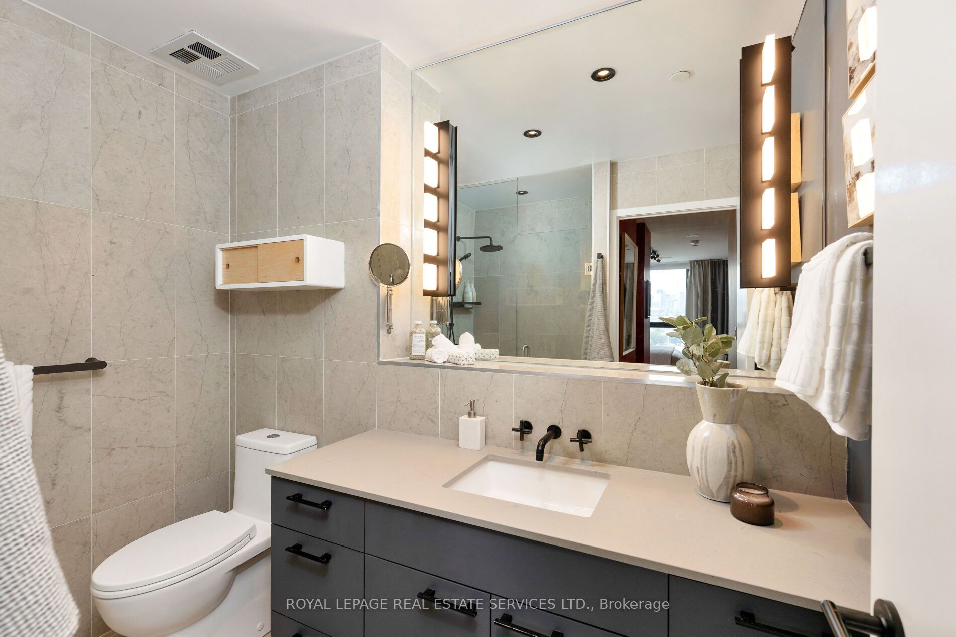 41 Dovercourt Rd, Toronto, Ontario, Canada