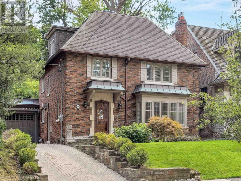 9 Kingsgarden Rd, Toronto, Ontario, Canada photo 1