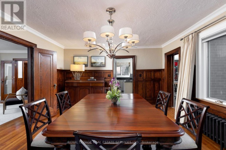 9 Kingsgarden Rd, Toronto, Ontario, Canada photo 5