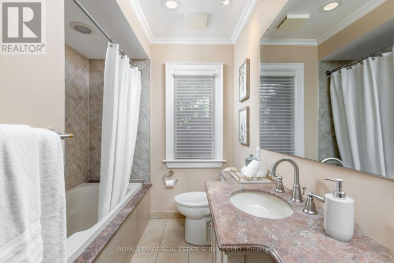 9 Kingsgarden Rd, Toronto, Ontario, Canada photo 23