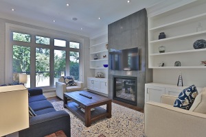 32 BETHNAL AVE, Toronto, Ontario, Canada