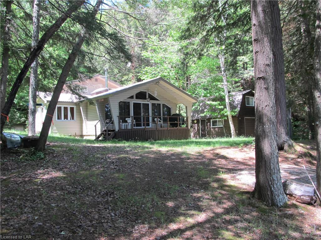 1047 KANTOR Drive, Haliburton Ontario, Canada